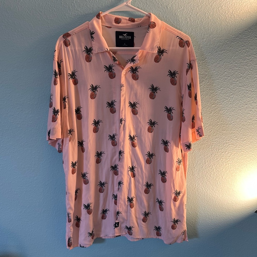Hollister Pink Short Sleeve Pineapple Shirt